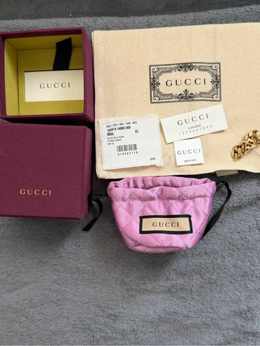 Gucci Gold Chain Link Bracelet with Textured Interlocking Logo